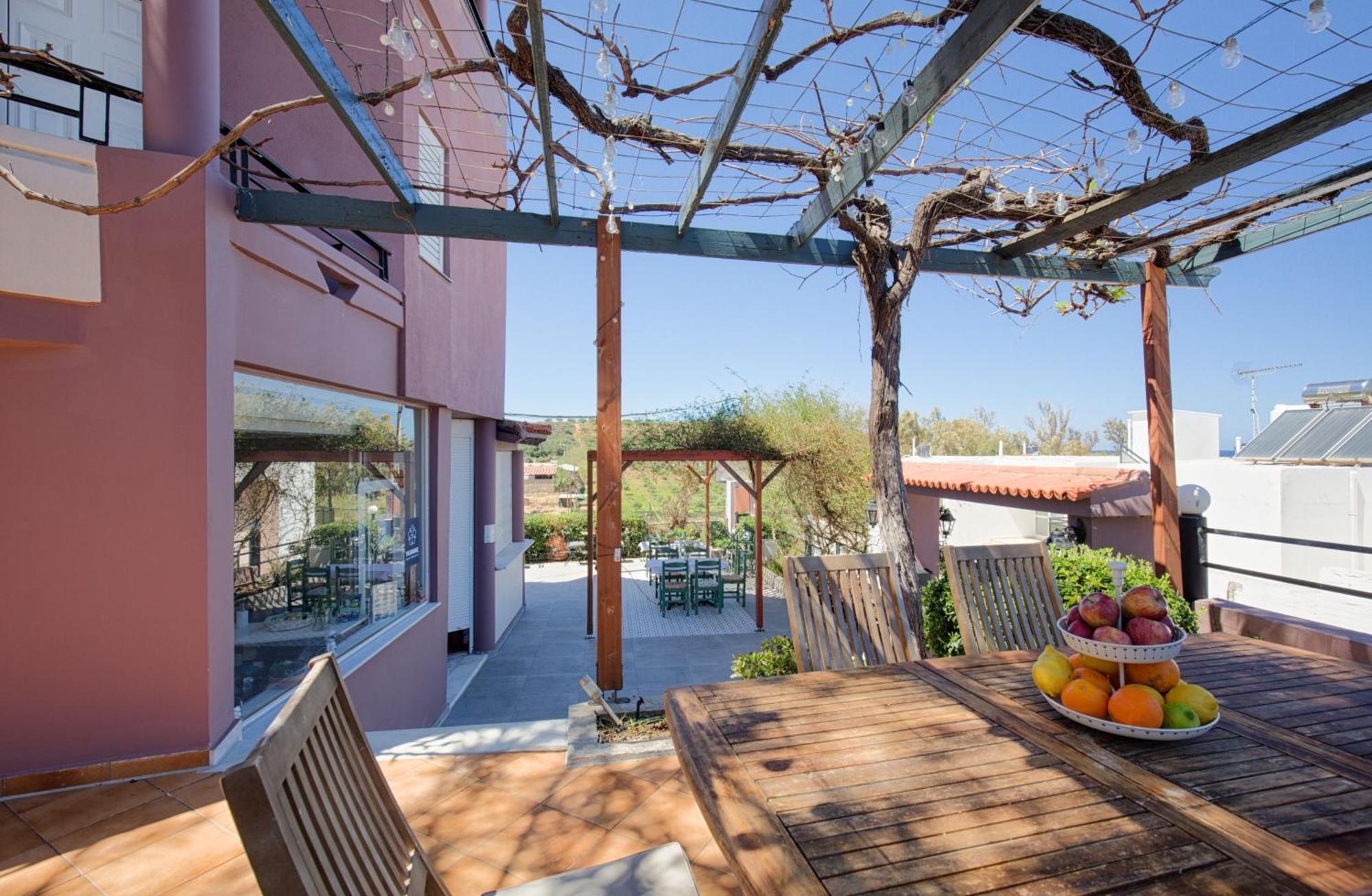 Yasmine Apartments And Rooms Kato Daratso Exterior photo